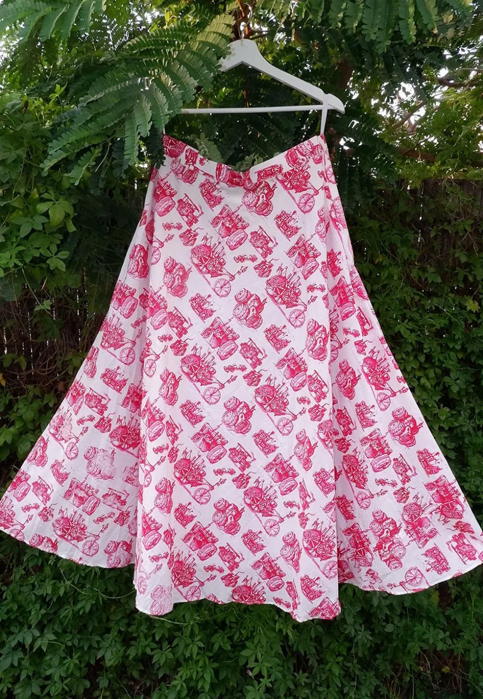 Printed Cotton Bias Cut Skirt in Off White and Pink