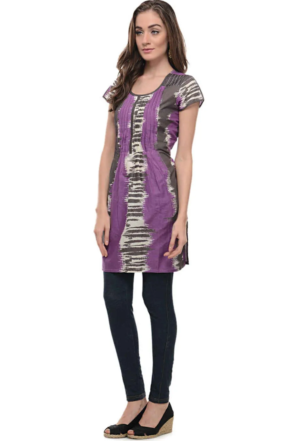 Printed Cotton Kurti in Multicolor