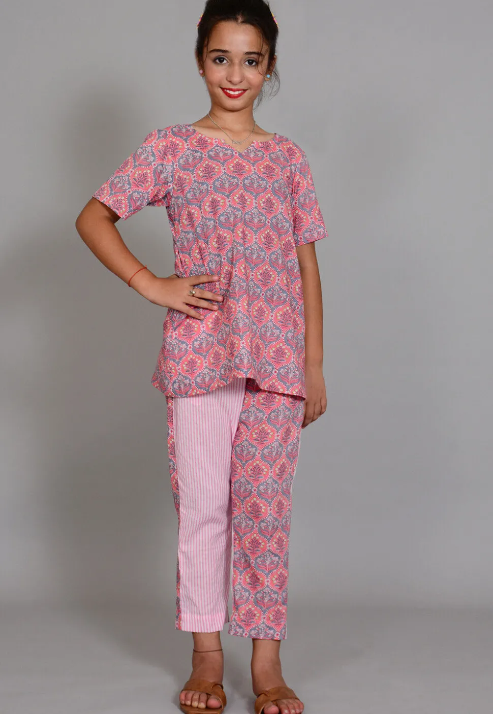 Printed Cotton Long Top Set in Grey and Pink