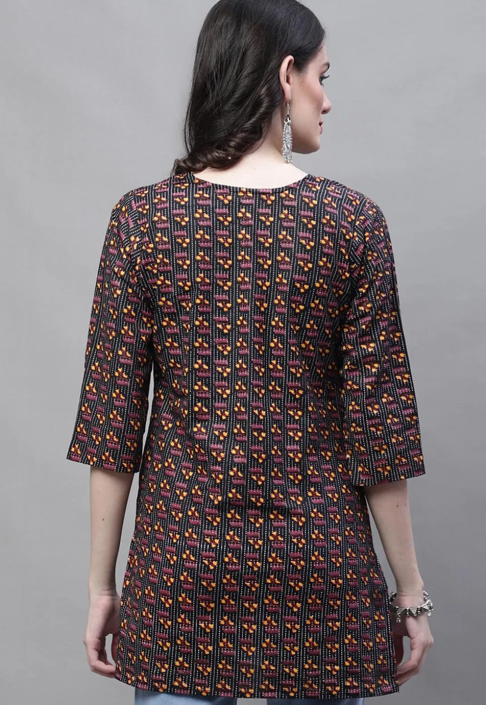 Printed Cotton Straight Kurti in Black