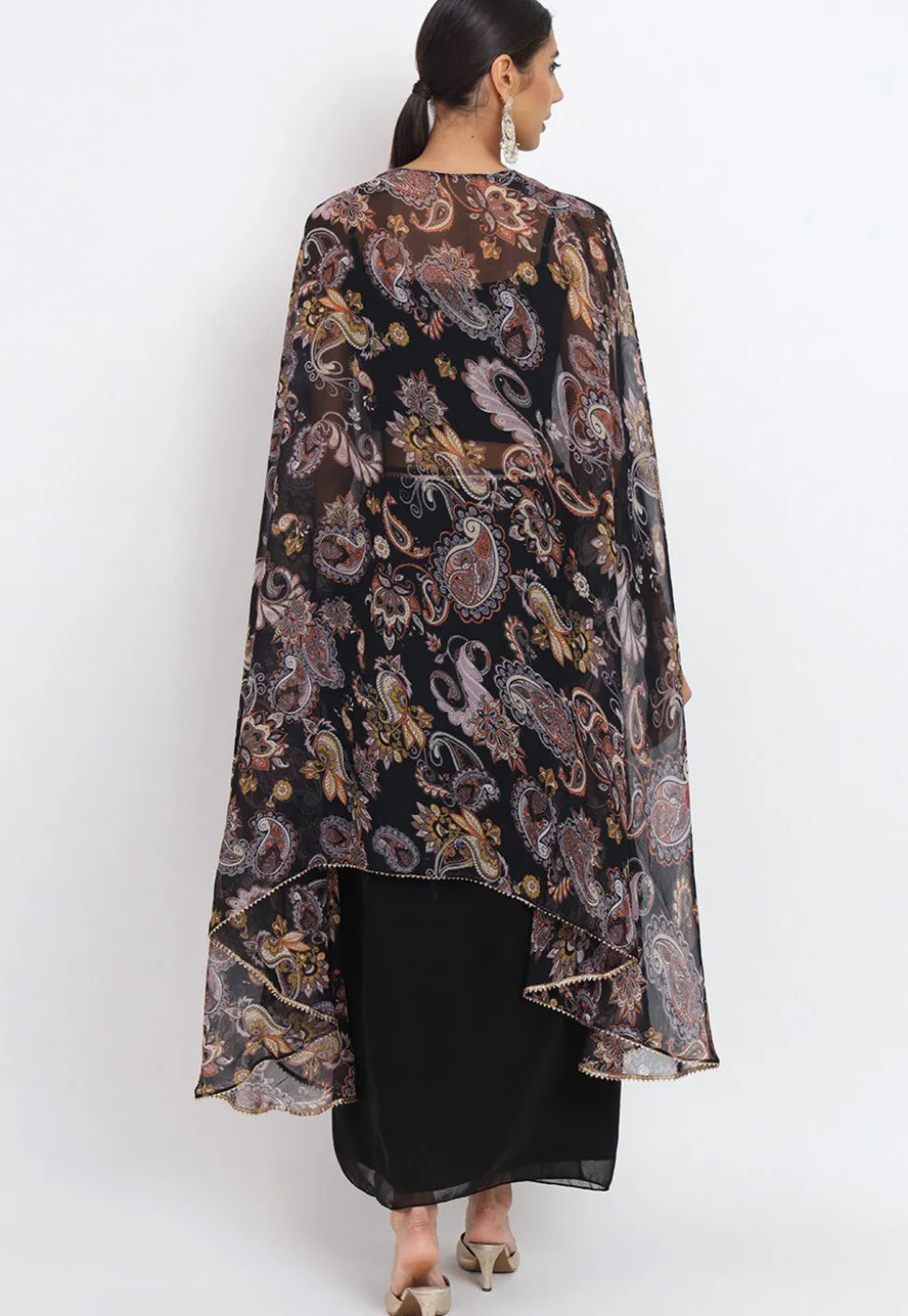 Printed Georgette Crop Top Set with Jacket in Black