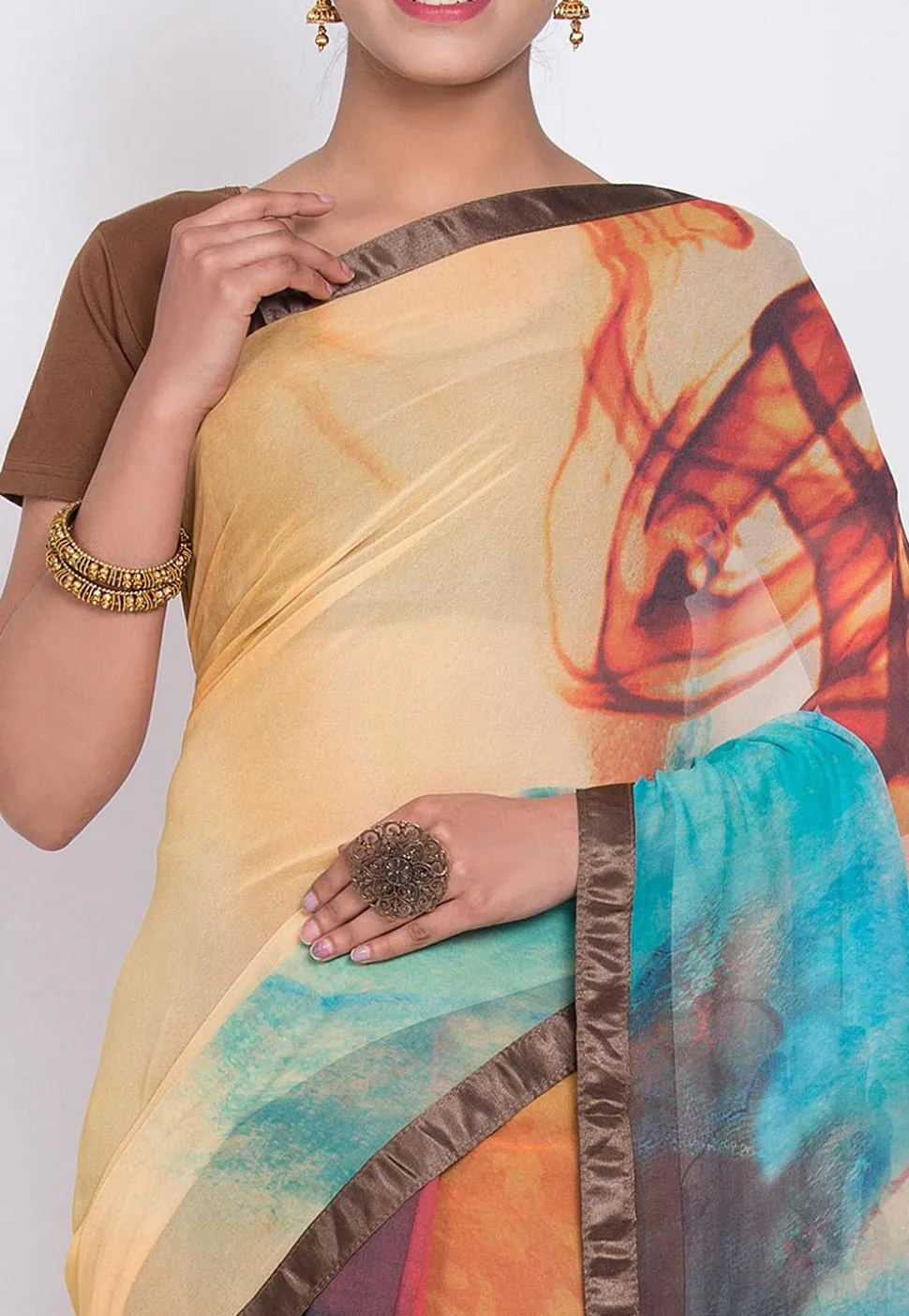 Printed Georgette Saree in Beige and Multicolor