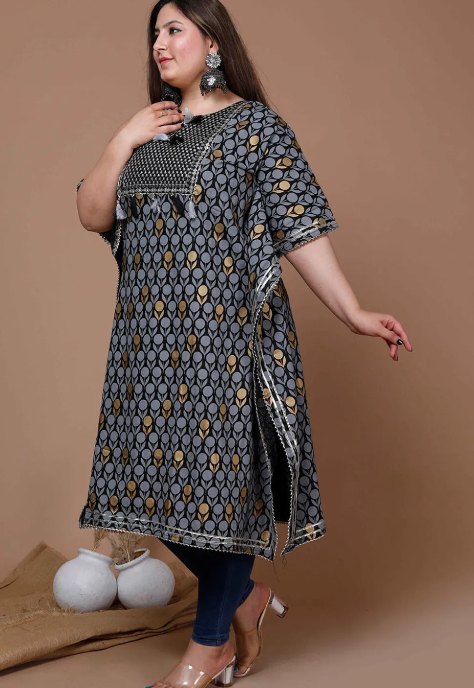 Printed Pure Cotton Kaftan in Black