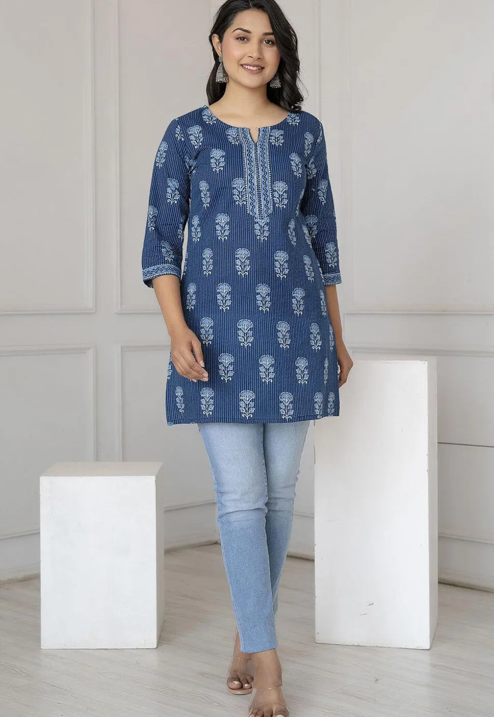 Printed Pure Cotton Lurex Straight Kurti in Navy Blue