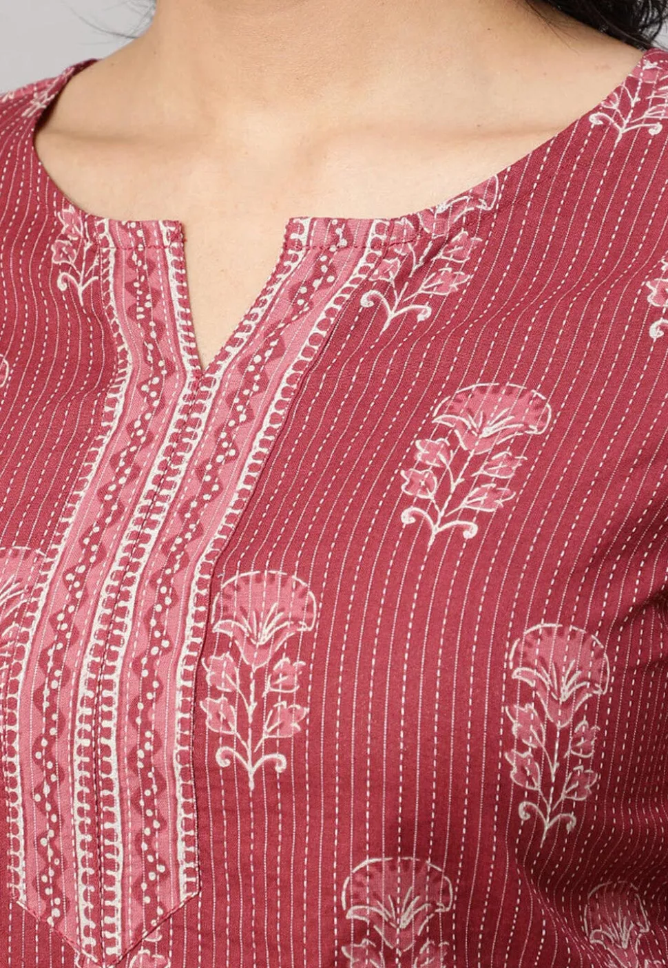 Printed Pure Cotton Lurex Straight Kurti in Old Rose