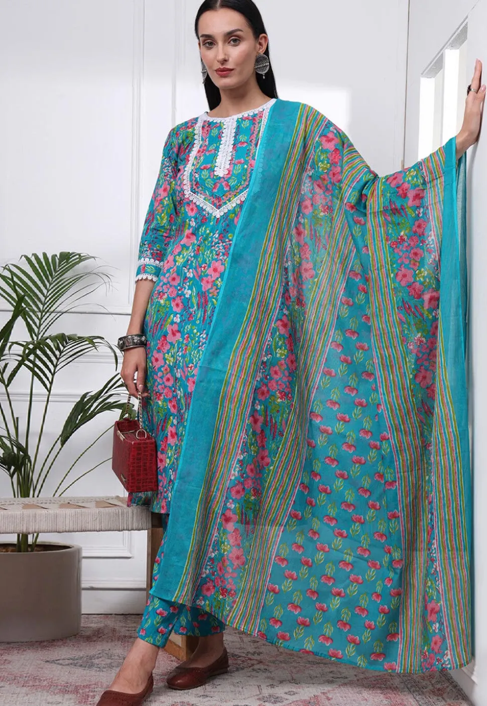Printed Pure Cotton Pakistani Suit in Blue