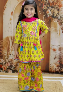 Printed Pure Cotton Pakistani Suit in Yellow