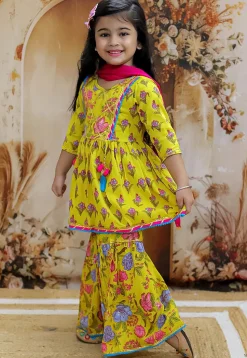 Printed Pure Cotton Pakistani Suit in Yellow