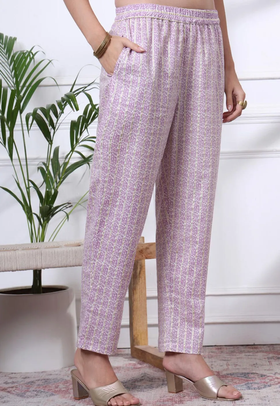 Printed Pure Cotton Pakistani Suit in Light Purple