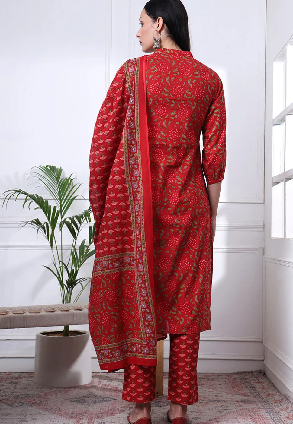 Printed Pure Cotton Pakistani Suit in Red
