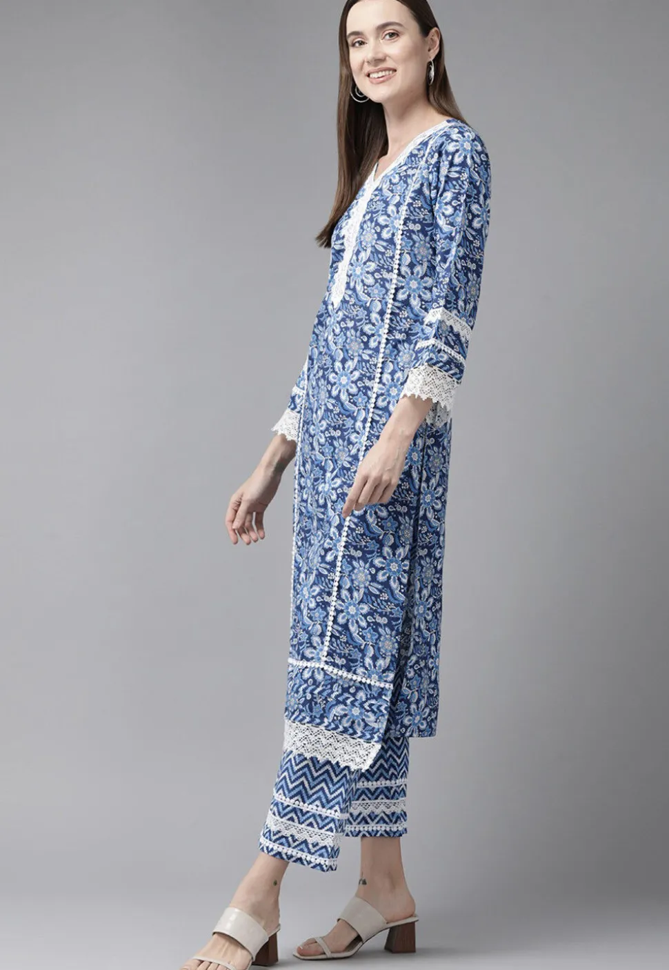 Printed Pure Cotton Pakistani Suit in Blue
