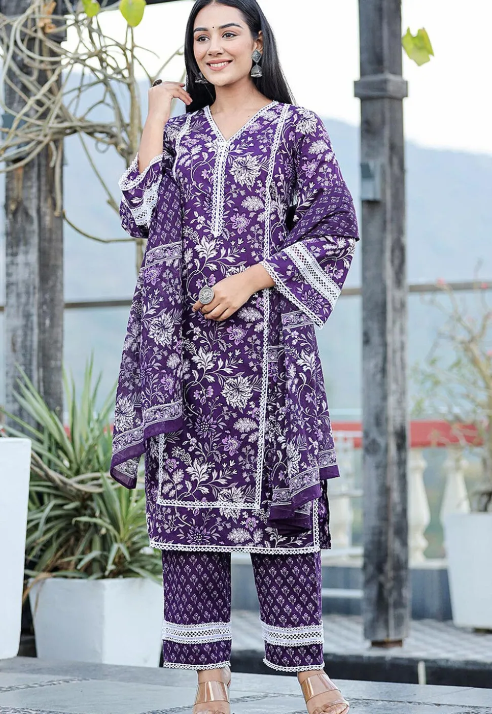 Printed Pure Cotton Pakistani Suit in Purple