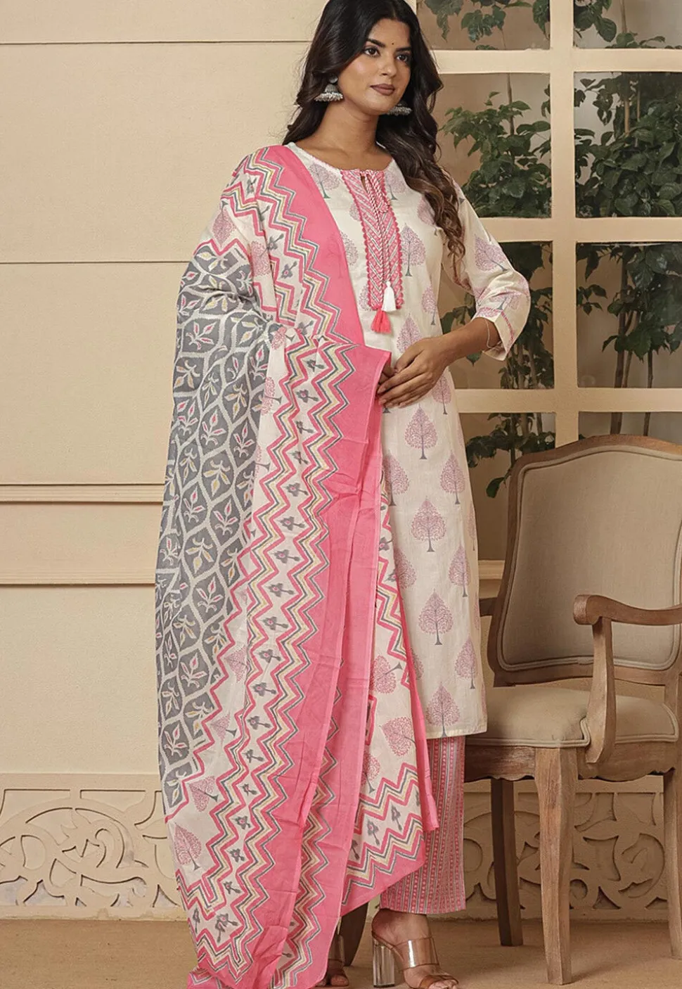 Printed Pure Cotton Pakistani Suit in Off White