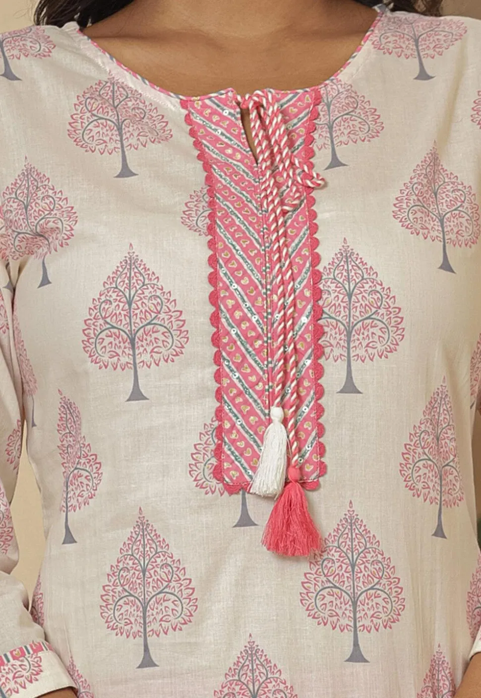 Printed Pure Cotton Pakistani Suit in Off White