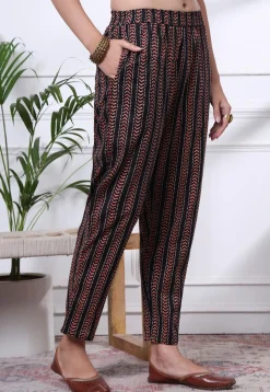 Printed Pure Cotton Pakistani Suit in Black