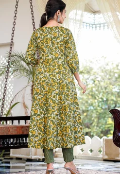 Printed Pure Cotton Pakistani Suit in Light Green