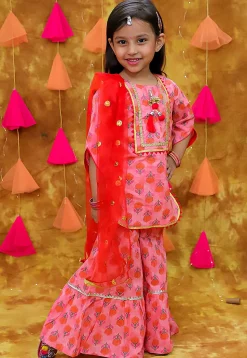 Printed Pure Cotton Pakistani Suit in Pink