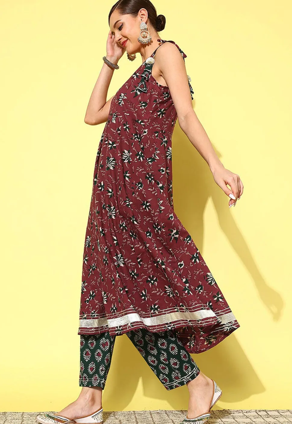 Printed Pure Cotton Pakistani Suit in Maroon
