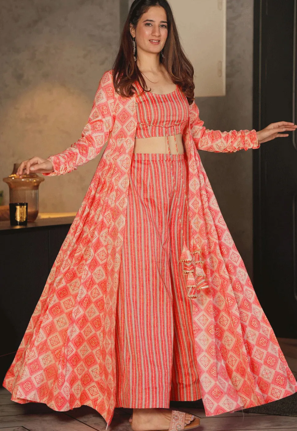 Printed Rayon Crop Top Set in Pink
