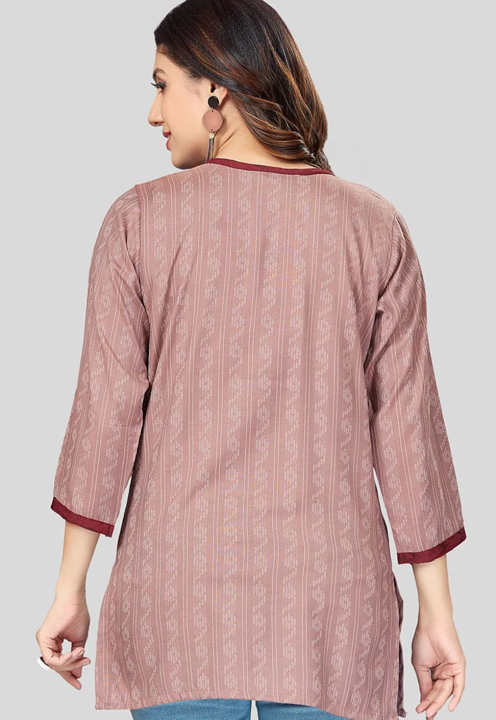 Printed Rayon Straight Kurti in Old Rose