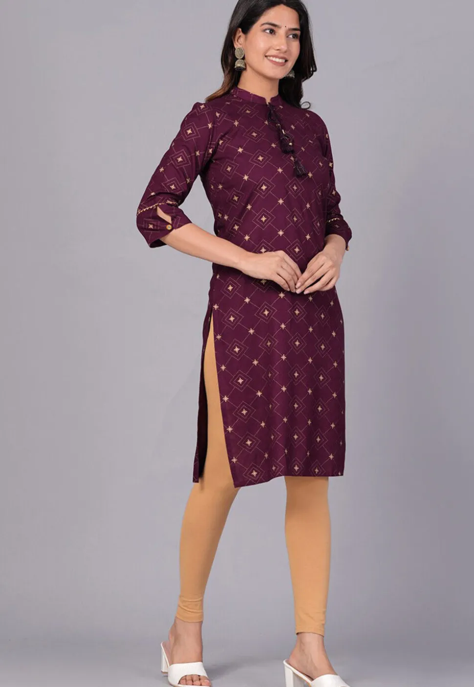 Printed Viscose Rayon Straight Kurta in Violet