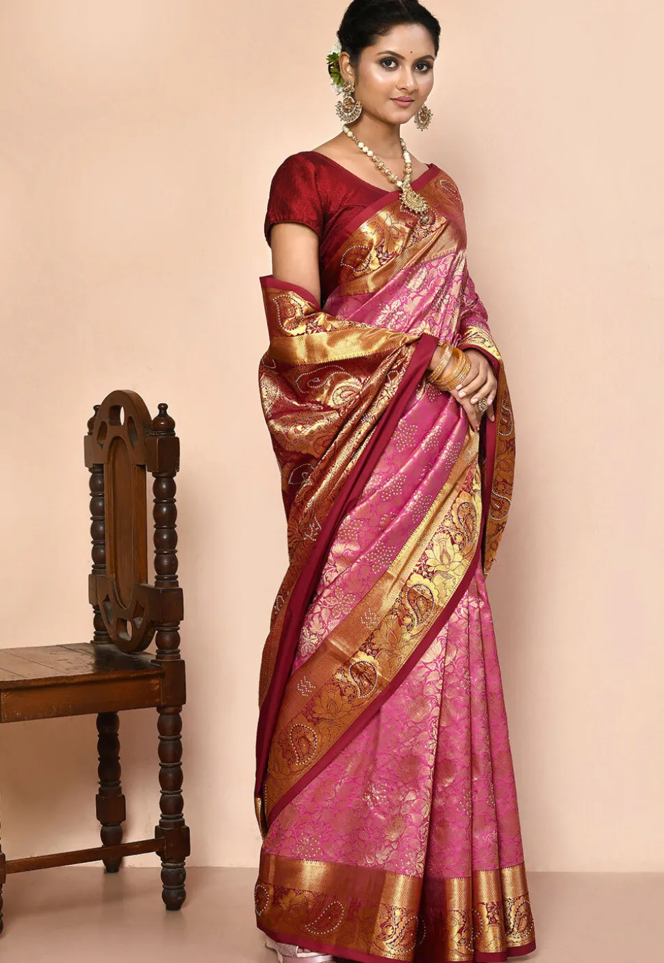 Pure Kanchipuram Silk Embellished Saree in Pink