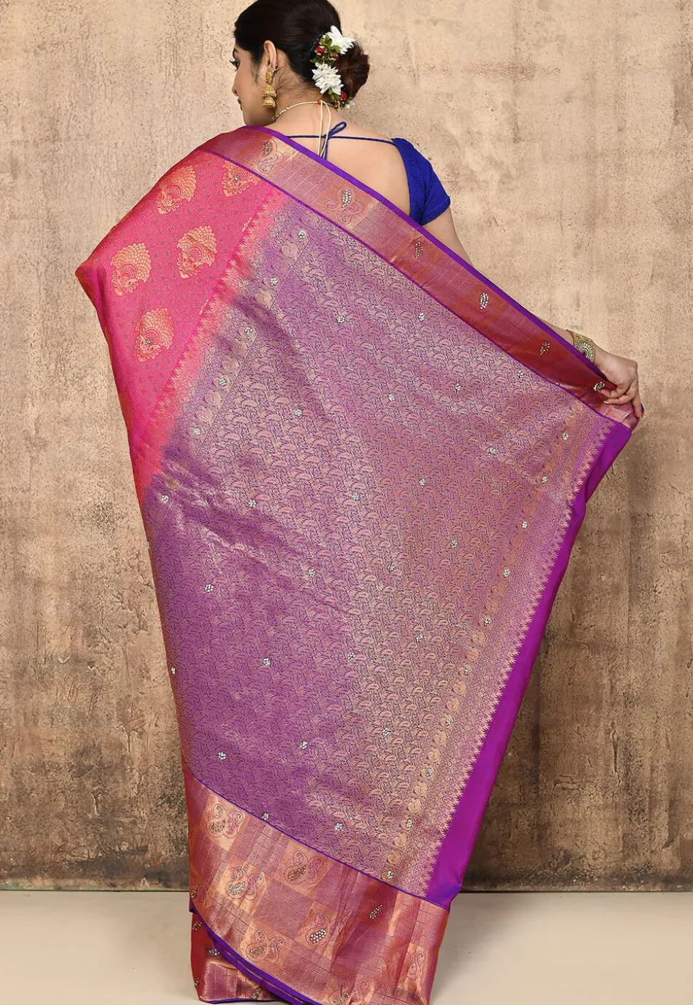 Pure Silk Kanchipuram Saree in Fuchsia
