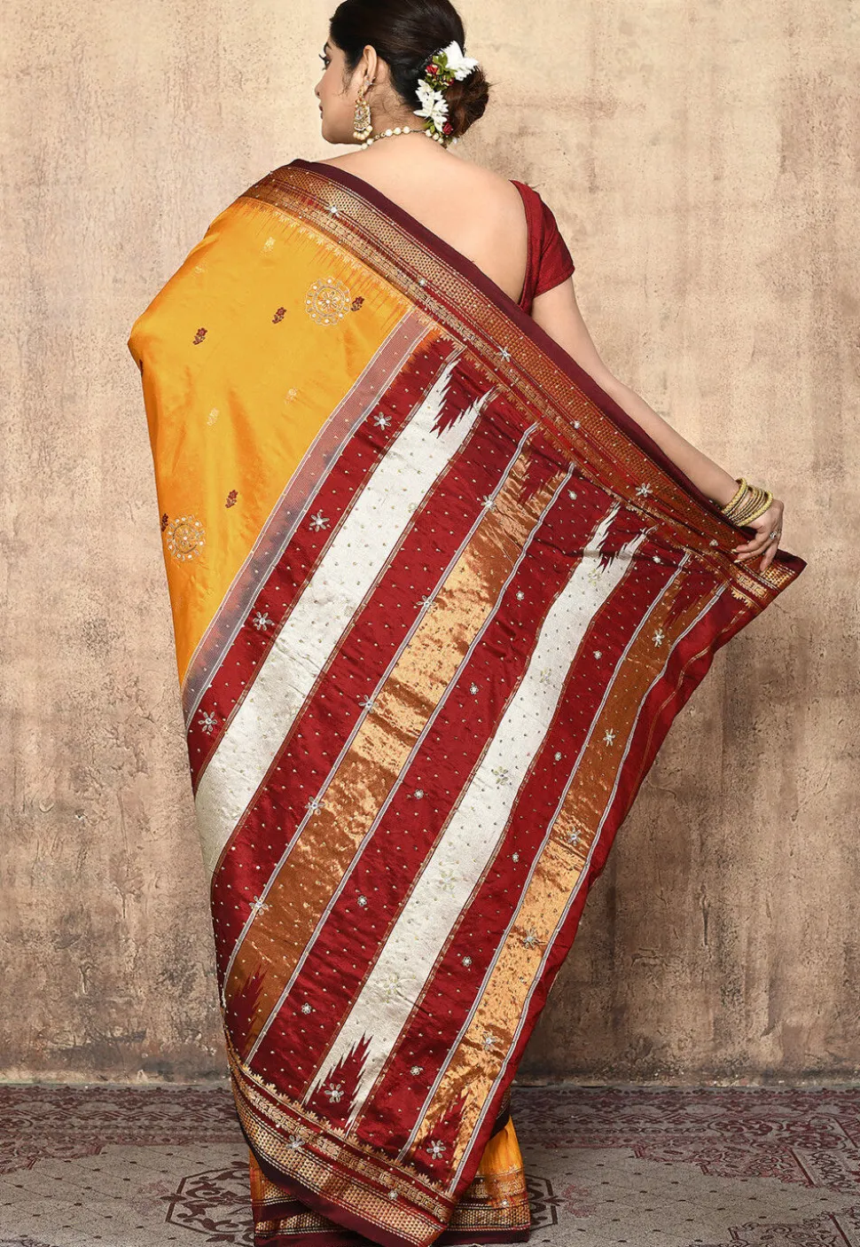Pure Silk Kanchipuram Saree in Mustard