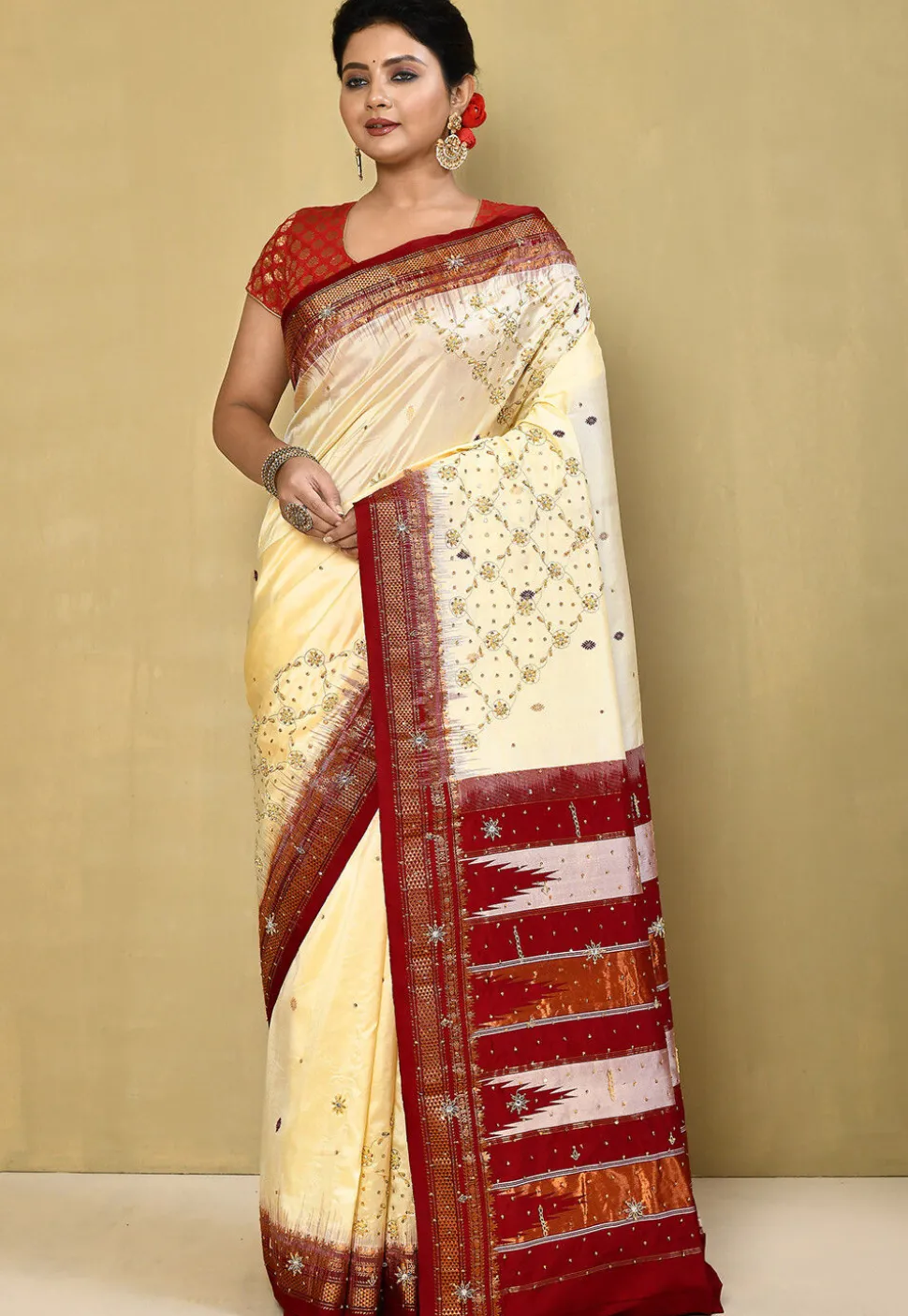 Pure Silk Kanchipuram Saree in Cream