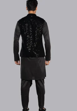 Sequinned Cotton Silk Kurta Set in Black