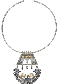Silver Look Alike Stone Studded Hasli Necklace