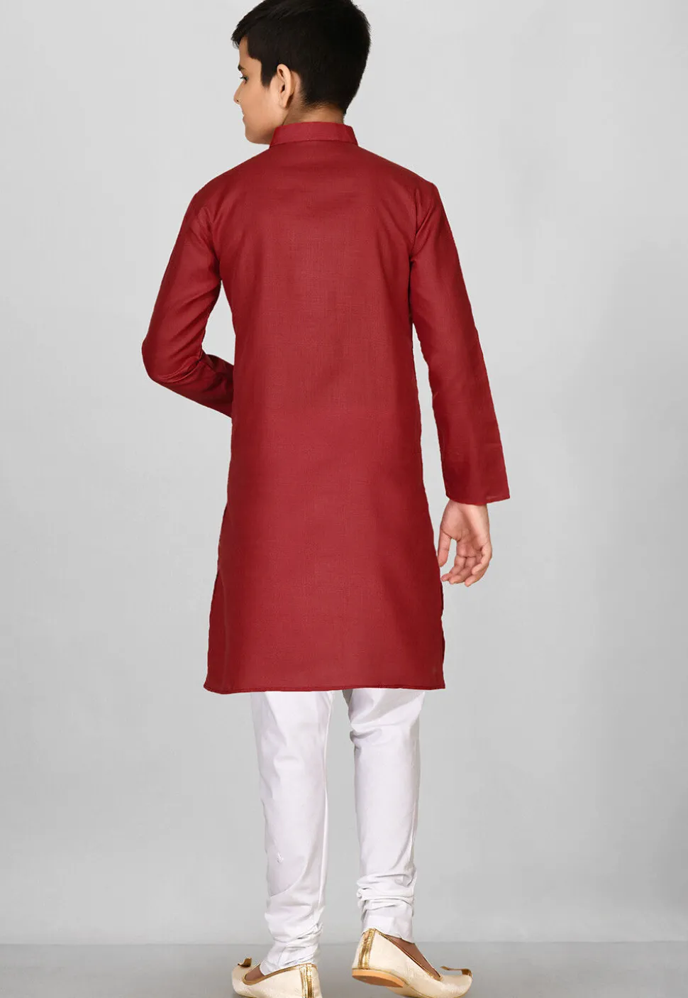 Solid Color Cotton Kurta in Red