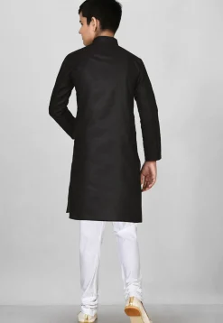 Solid Color Cotton Kurta in Black