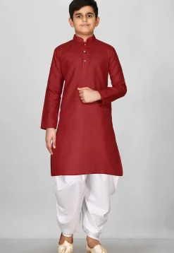 Solid Color Cotton Kurta Set in Red