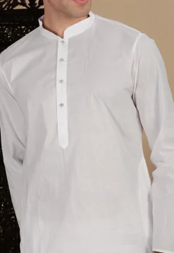 Solid Color Cotton Kurta in Off White