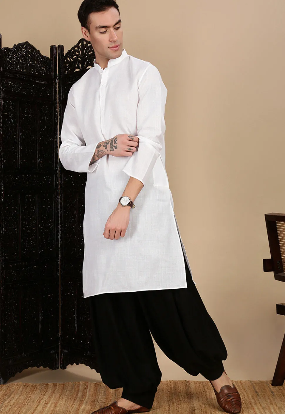 Solid Color Cotton Kurta in White