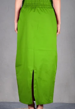 Solid Color Cotton Lycra Petticoat in Green