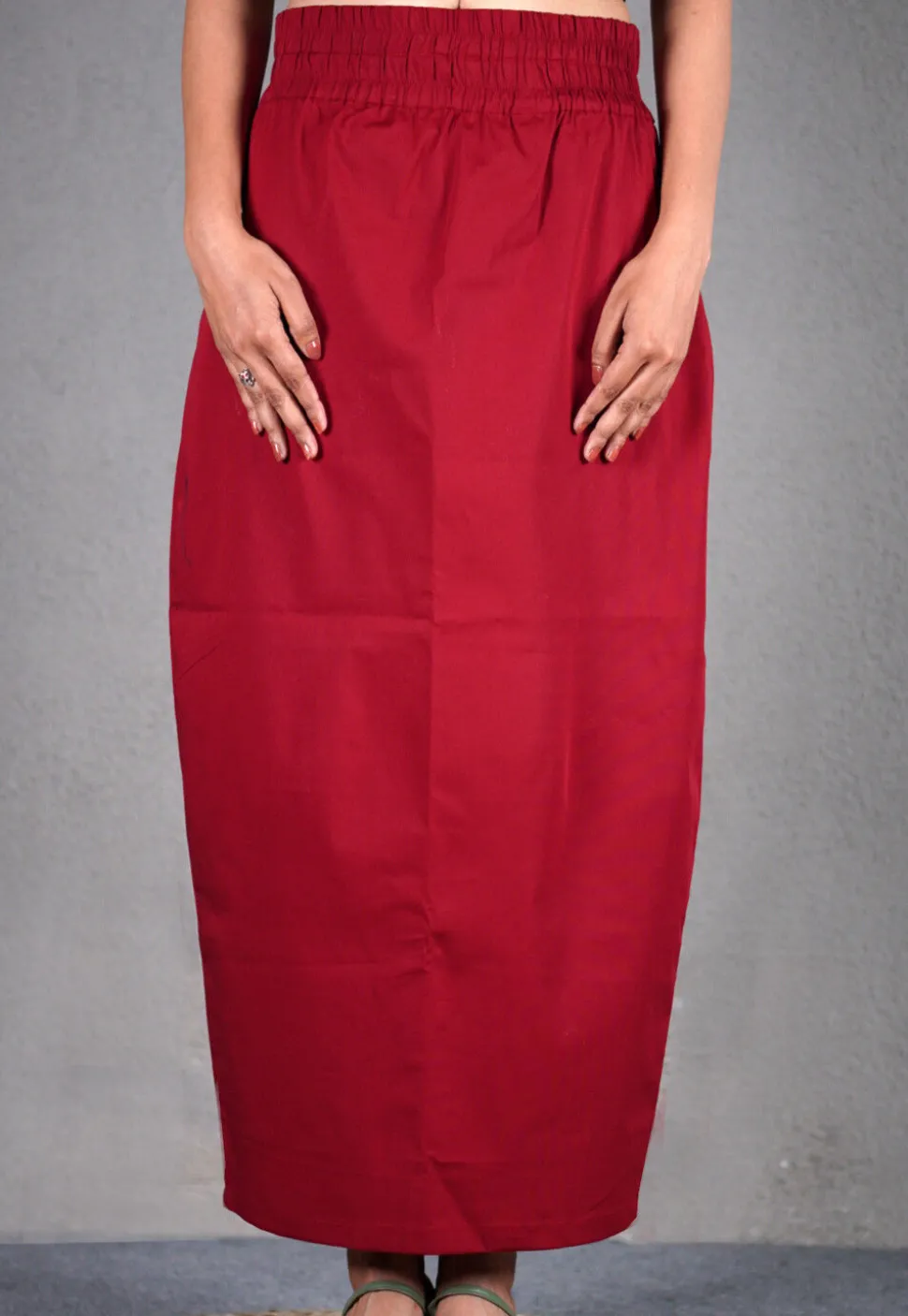 Solid Color Cotton Lycra (Elastane) Petticoat in Maroon