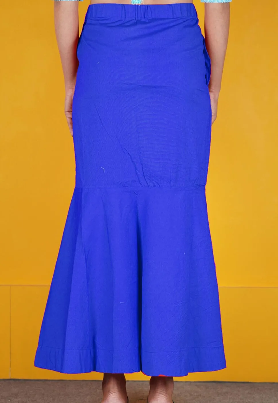 Solid Color Cotton Lycra Fish Cut Petticoat in Royal Blue