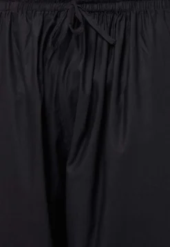 Solid Color Cotton Pajama in Black