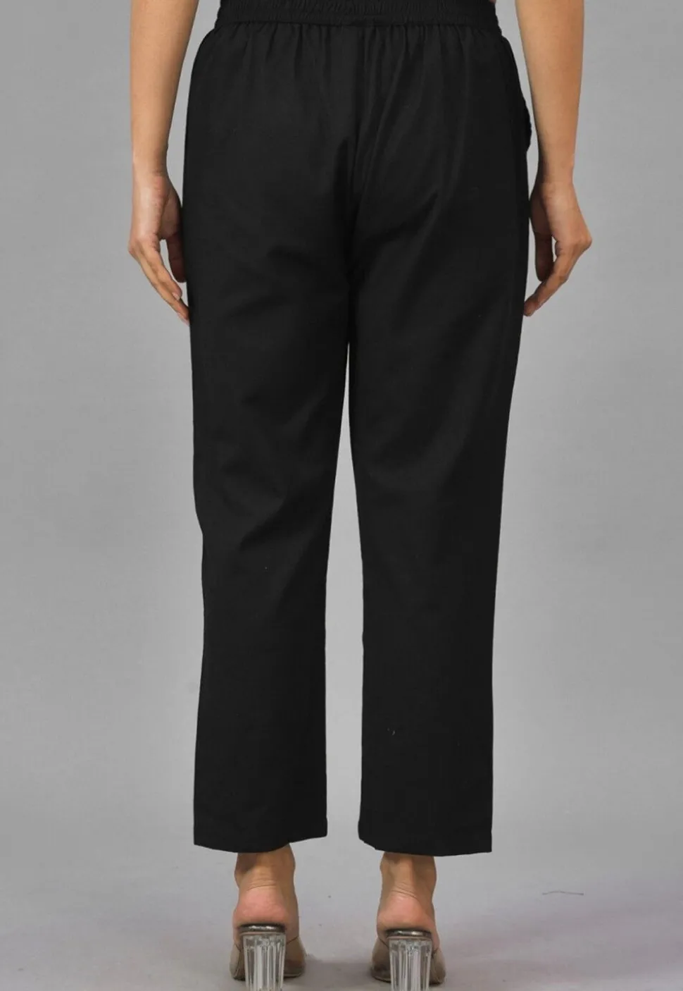 Solid Color Cotton Pant in Black