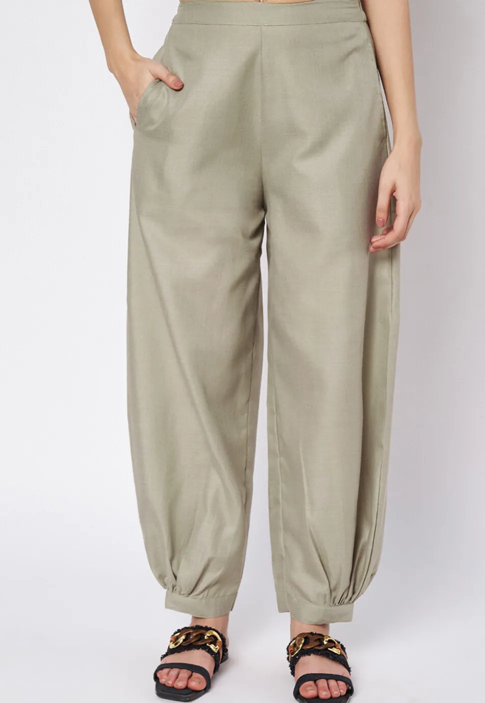 Solid Color Cotton Pant in Grey
