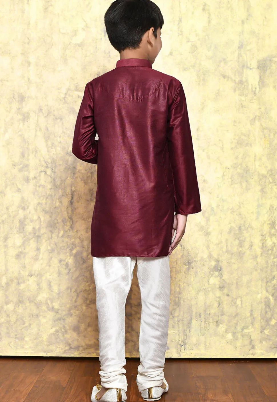 Solid Color Cotton Silk Kurta Set in Maroon