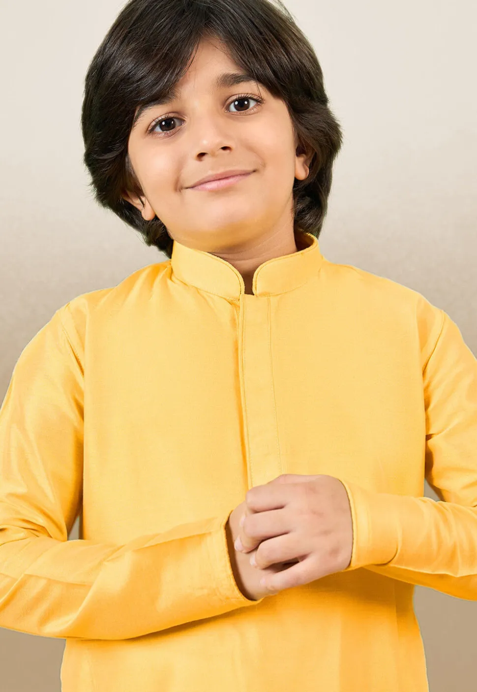 Solid Color Cotton Silk Kurta in Yellow