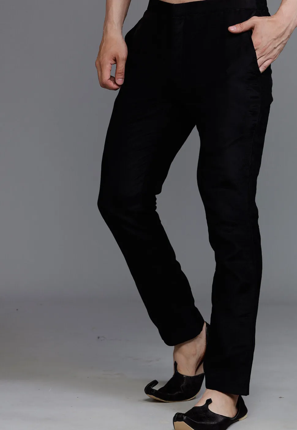 Solid Color Cotton Silk Pant in Black