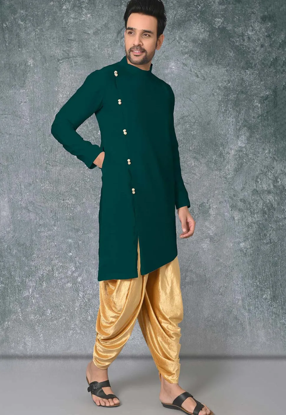 Solid Color Cotton Silk Side Slit Kurta in Dark Green