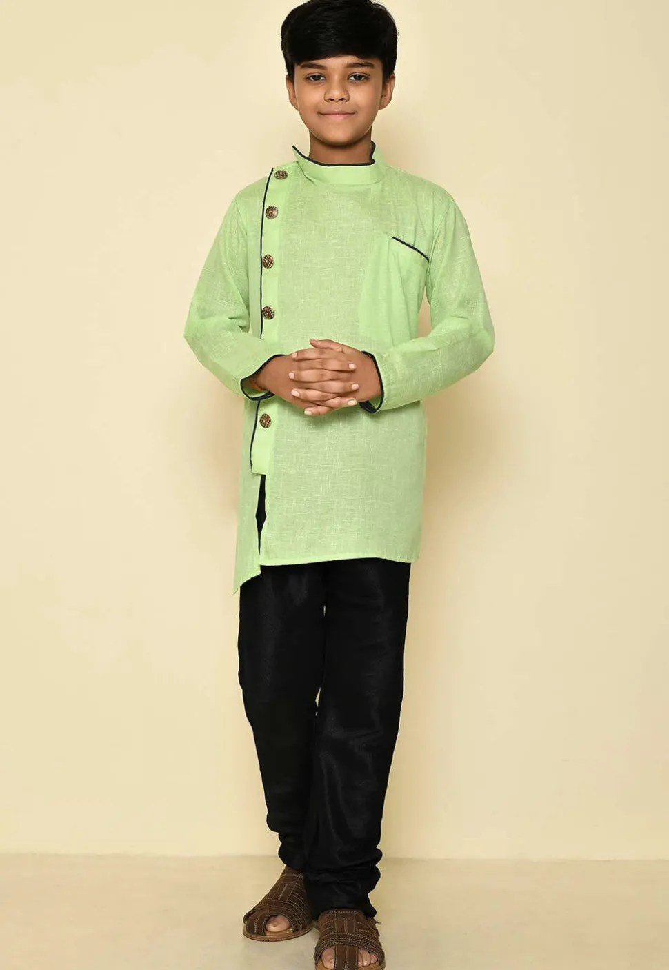 Solid Color Cotton Slub Asymmetric Kurta Set in Light Green