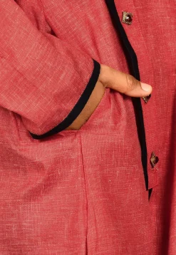 Solid Color Cotton Slub Kurta in Red