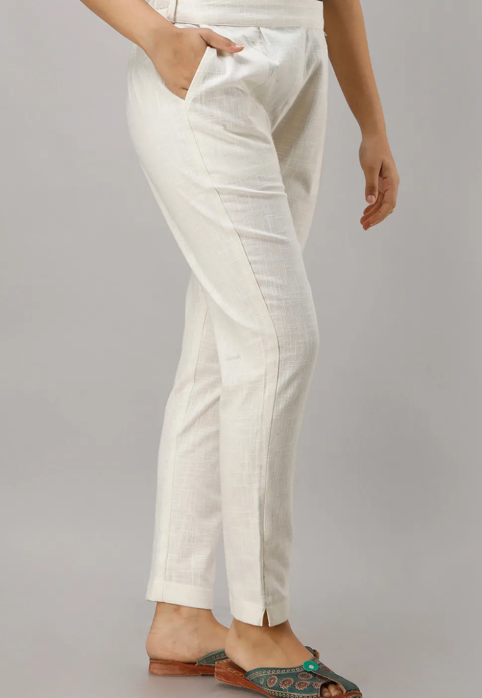 Solid Color Cotton Slub Pant in Off White