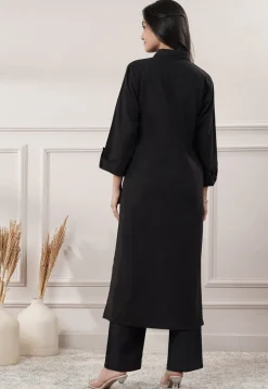 Solid Color Cotton Slub Straight Kurta in Black
